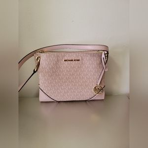 Michael Kors crossbody